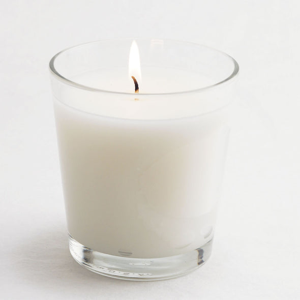 Northern Lights Candles / White Candle - Sandalwood & Patchouli